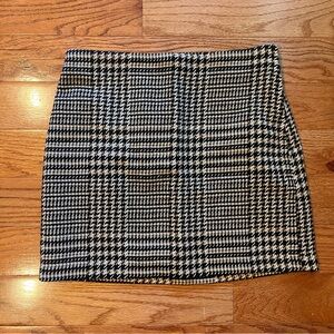 H&M Plaid Mini Skirt
